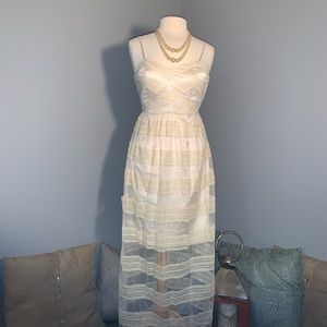 VINTAGE ivory dress size M😍